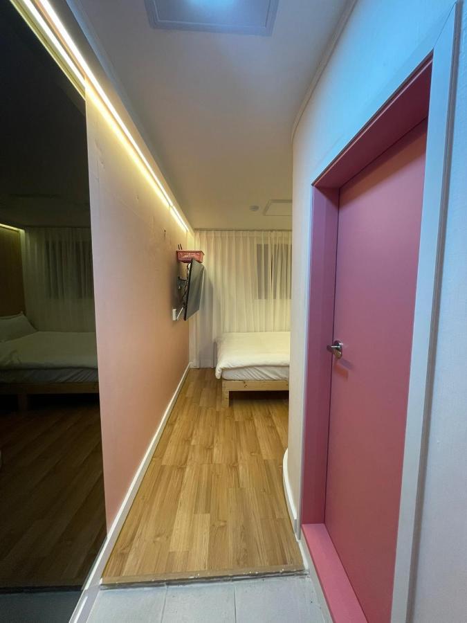 Ssh Lk Hostel Seoul Bagian luar foto